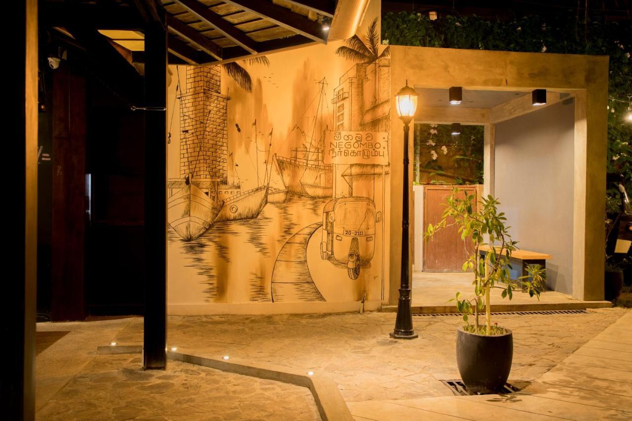Tuk Tuk Boutique Hotel ネゴンボ エクステリア 写真